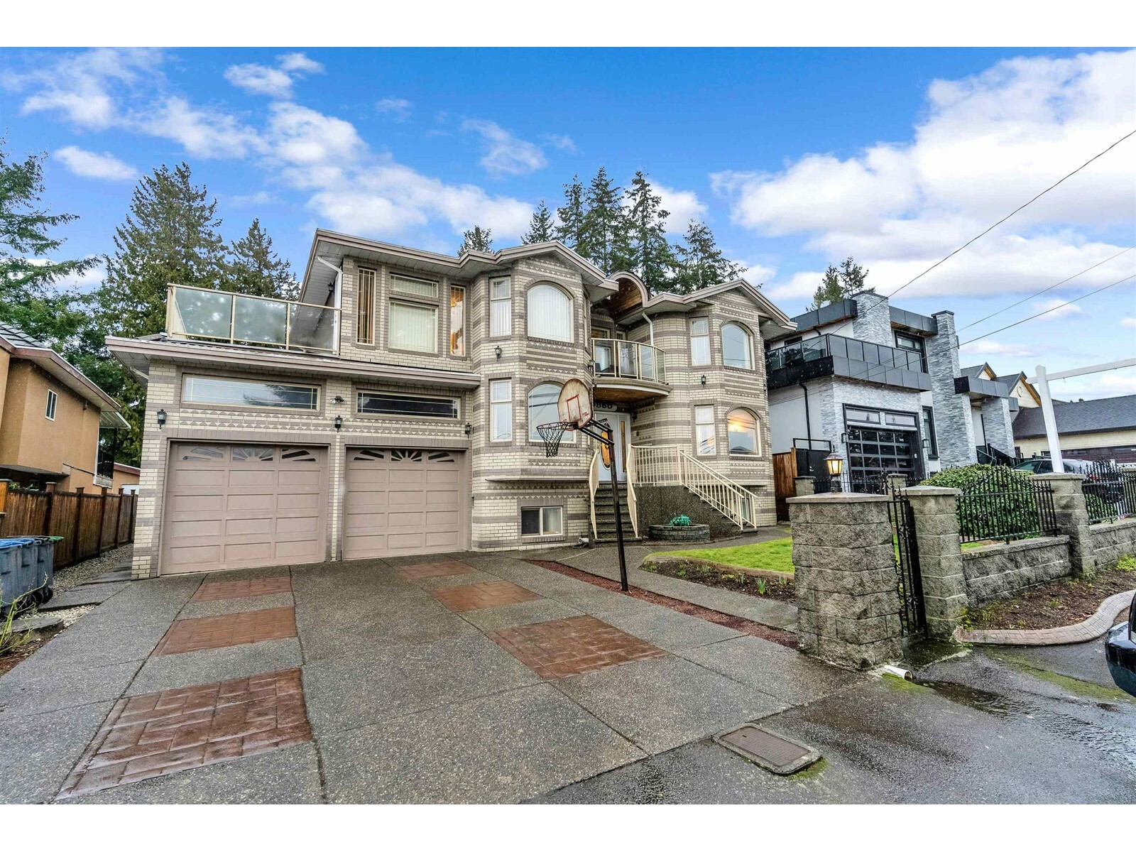Property Photo:  9860 123  BC V3V 4P1 