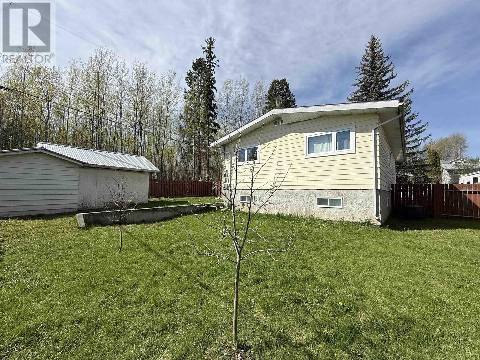 Property Photo: 400 Pierce Crescent BC V2J 5K1