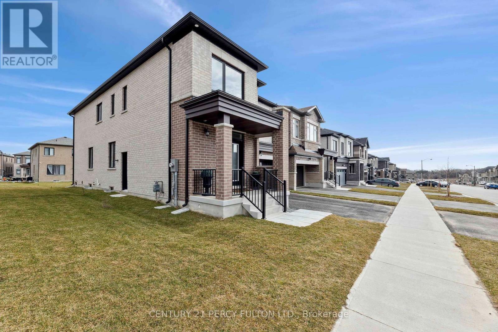 Property Photo: 2137 Coppermine Street ON L1L 0T1