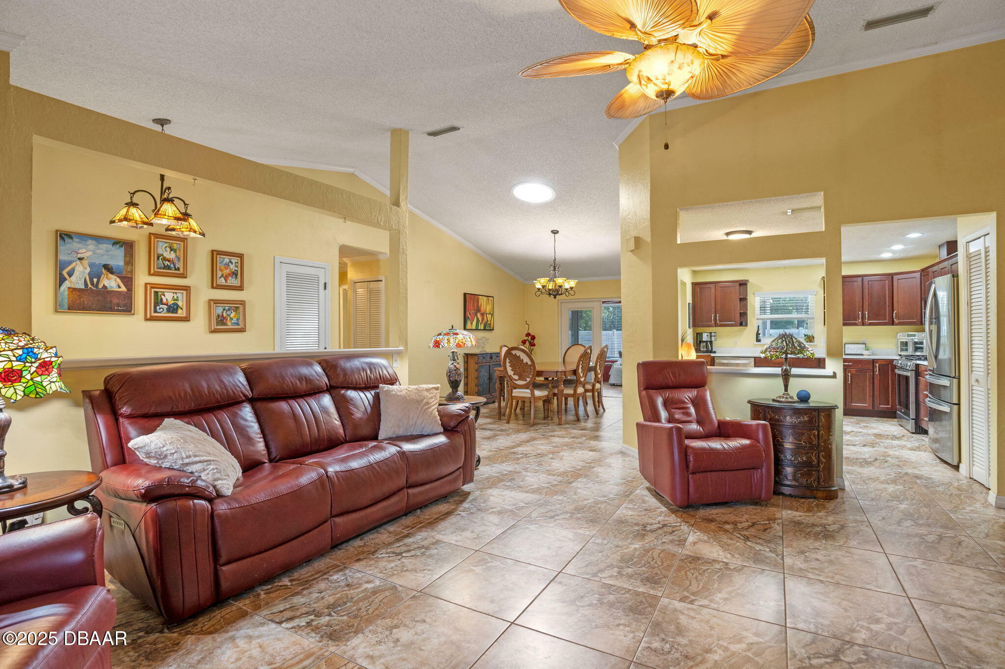 Property Photo: 5583 Miles Drive FL 32127