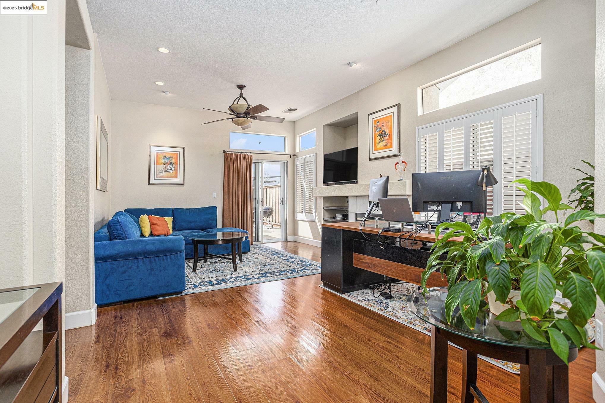 Property Photo: 1750 Laurelgrove Ln CA 95376