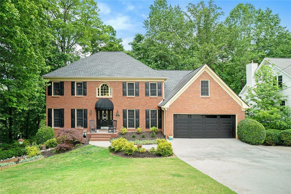 Property Photo: 5020 Huntshire Lane SW GA 30047