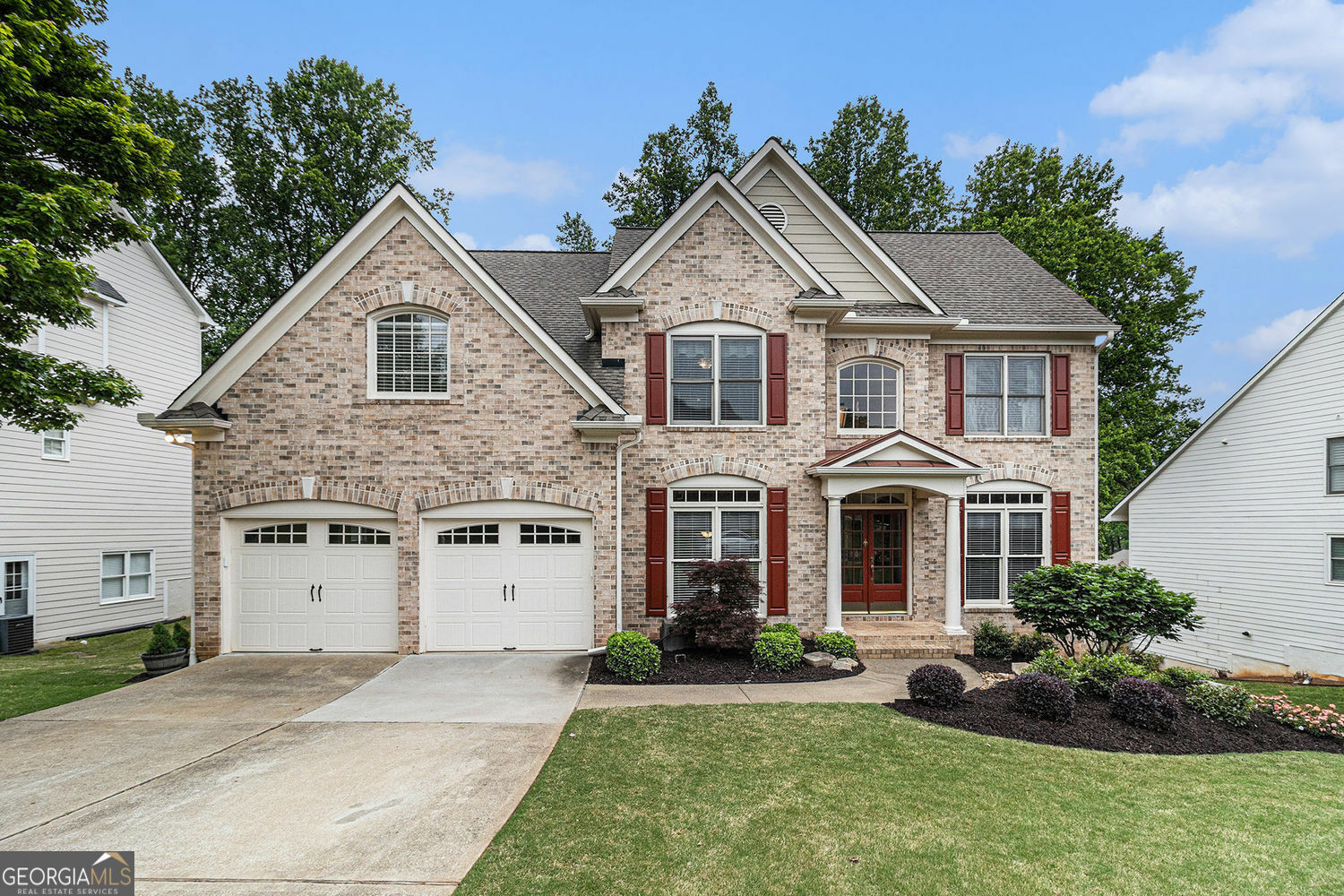 Property Photo: 139 Ardsley Run GA 30115