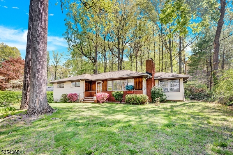 110 Redgate Rd W  Parsippany-Troy Hills Twp. NJ 07005 photo