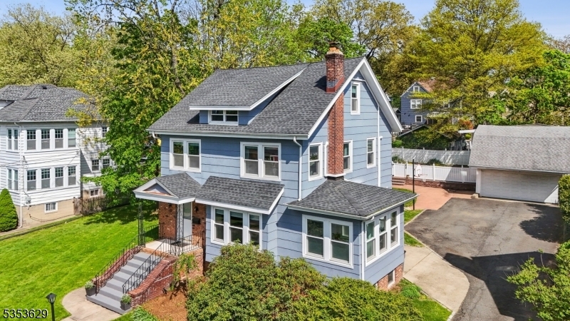 10 Oberlin St  Maplewood Twp. NJ 07040 photo