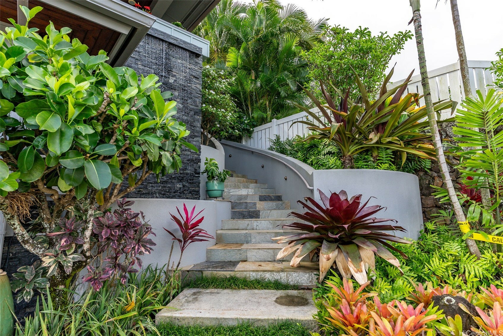 Property Photo: 45-020 Namoku Street HI 96744