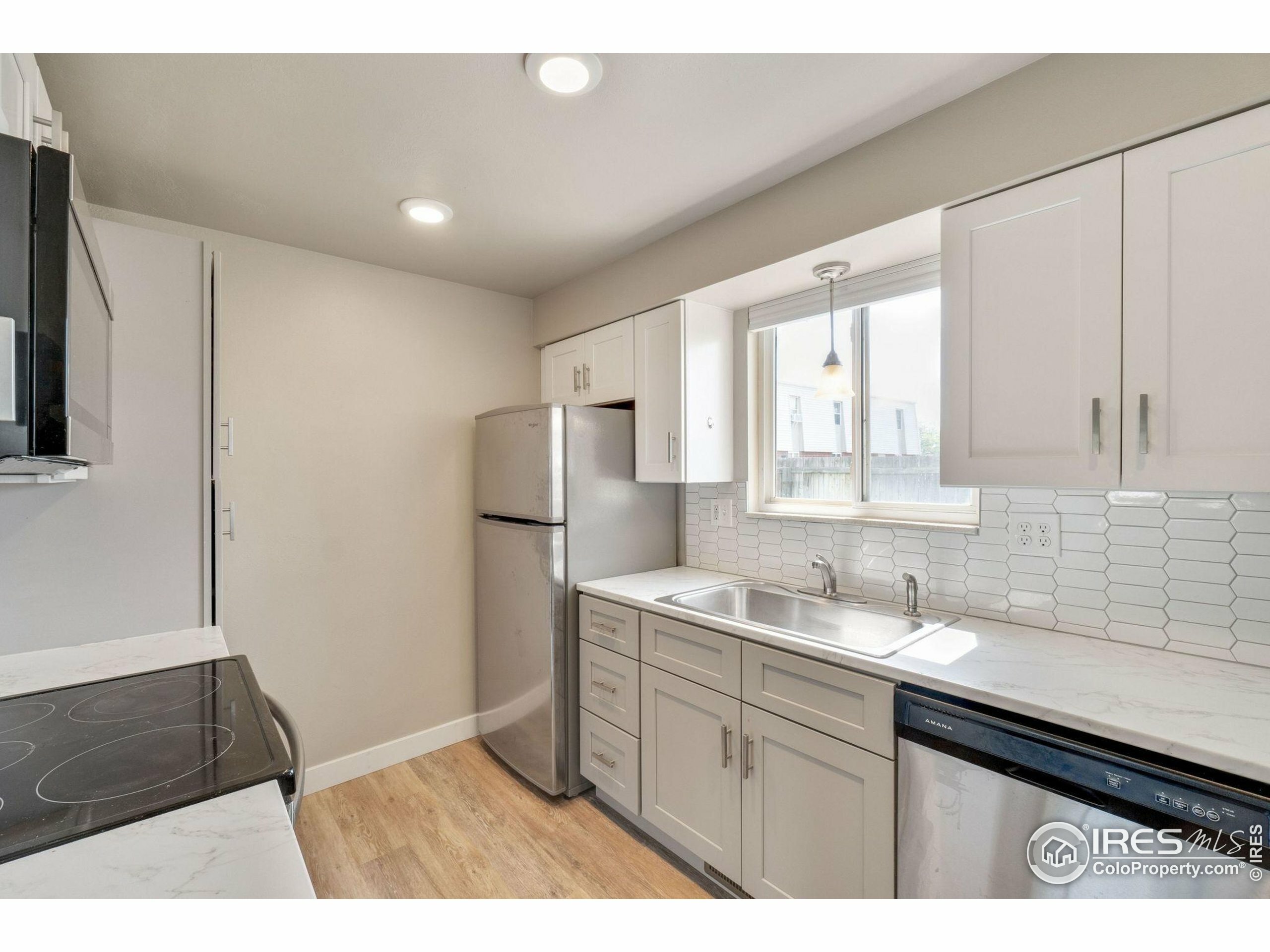 Property Photo: 221 Chestnut St CO 80550