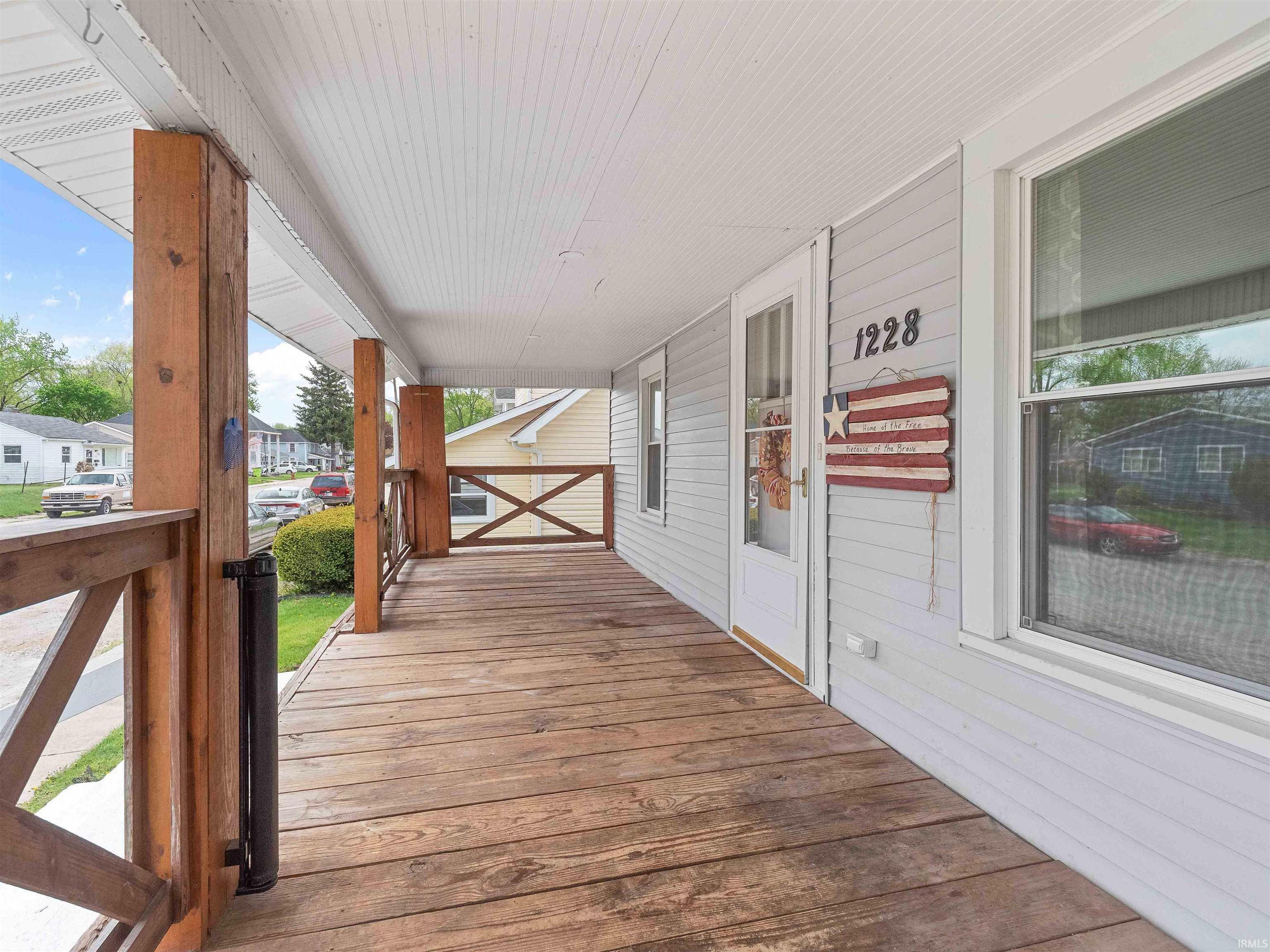 Property Photo: 1228 Ogan Avenue IN 46750