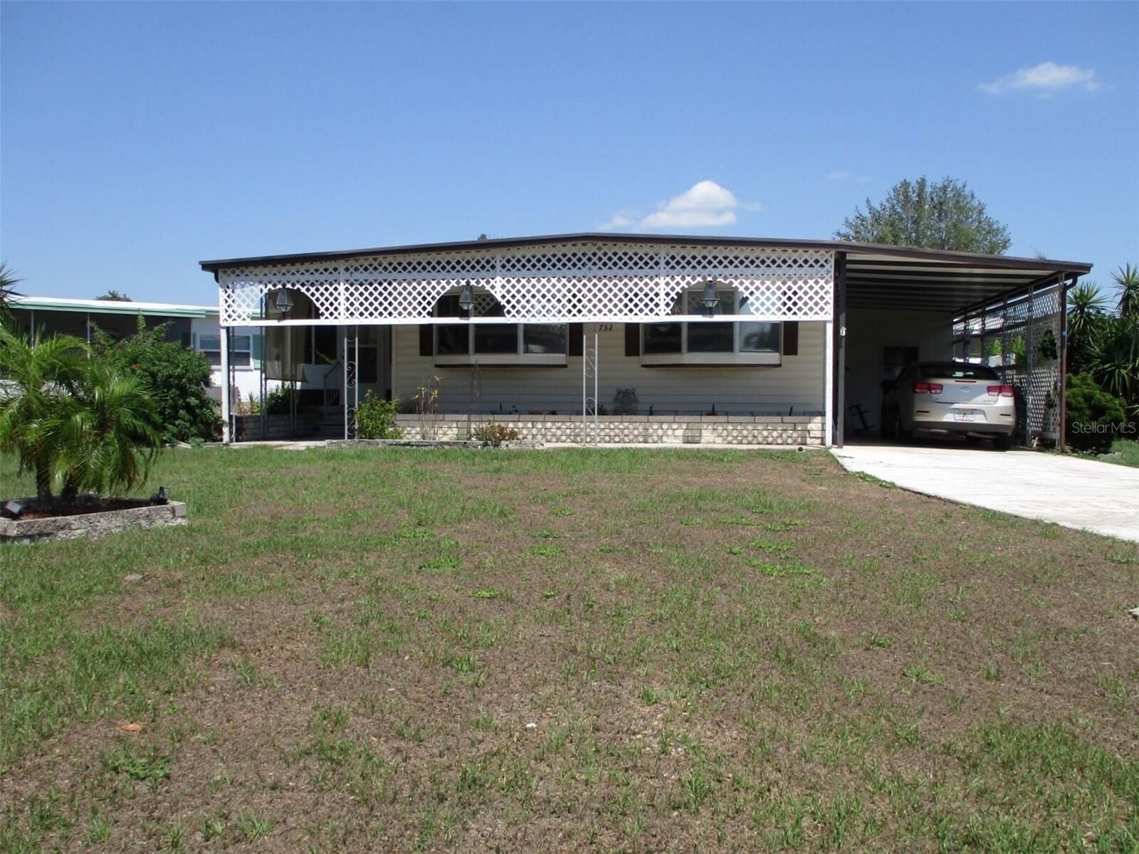 Property Photo: 3732 Muller Drive FL 33540
