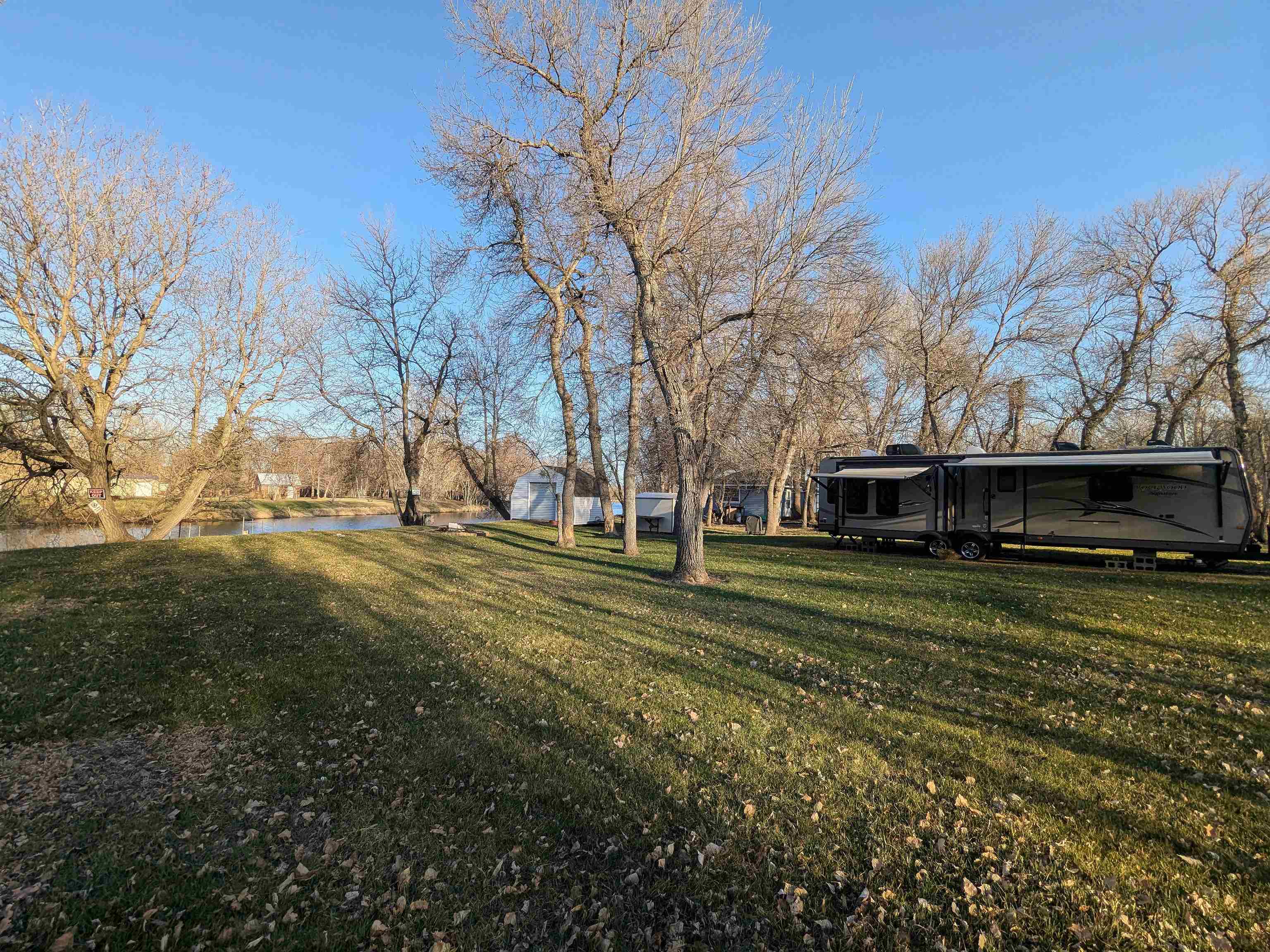 Property Photo: 4 W Bank Dr ND 58787