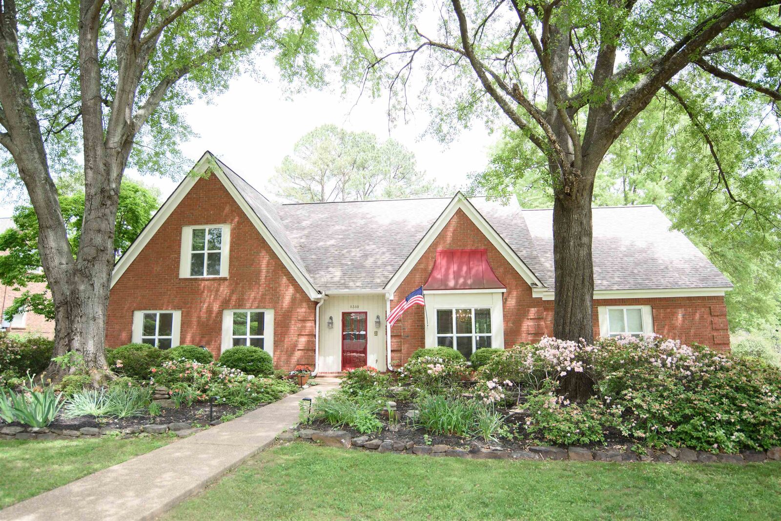 Property Photo: 8380 Willow Oak Rd TN 38139