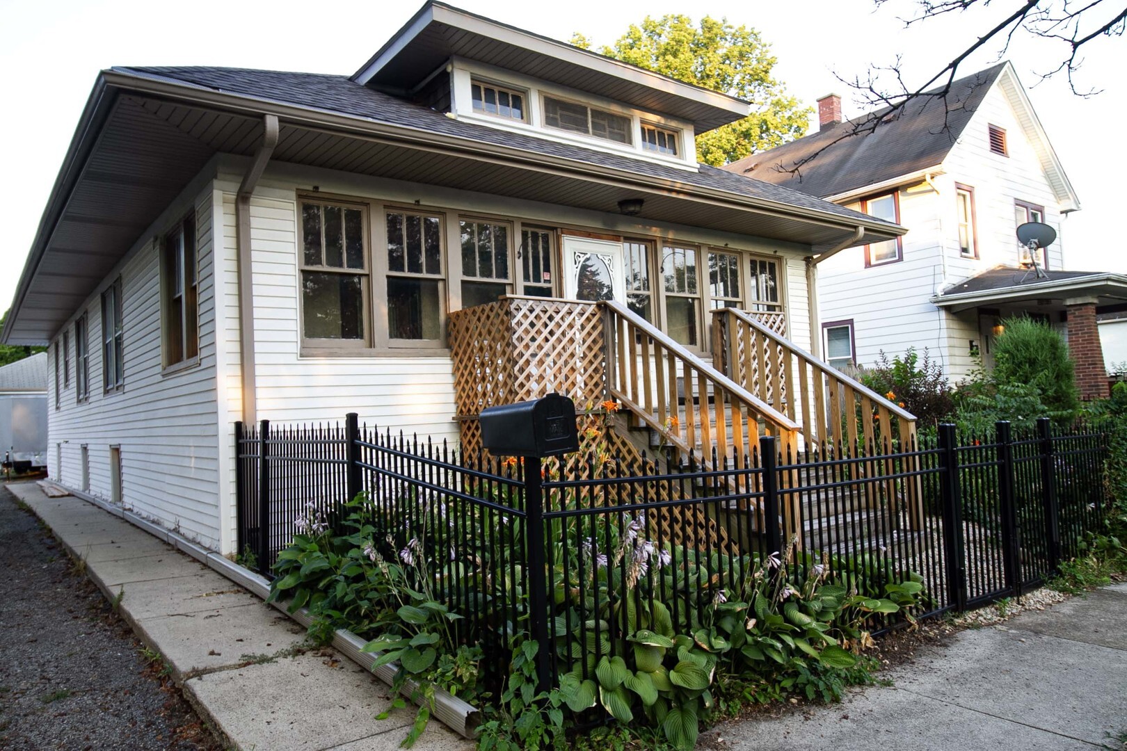 Property Photo: 510 N Raynor Avenue IL 60435