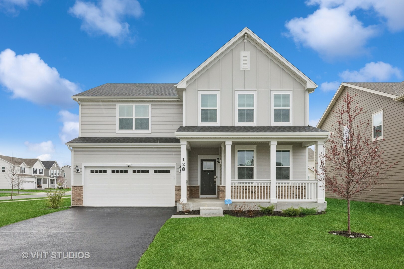 Property Photo: 128 Hedgerow Drive IL 60124