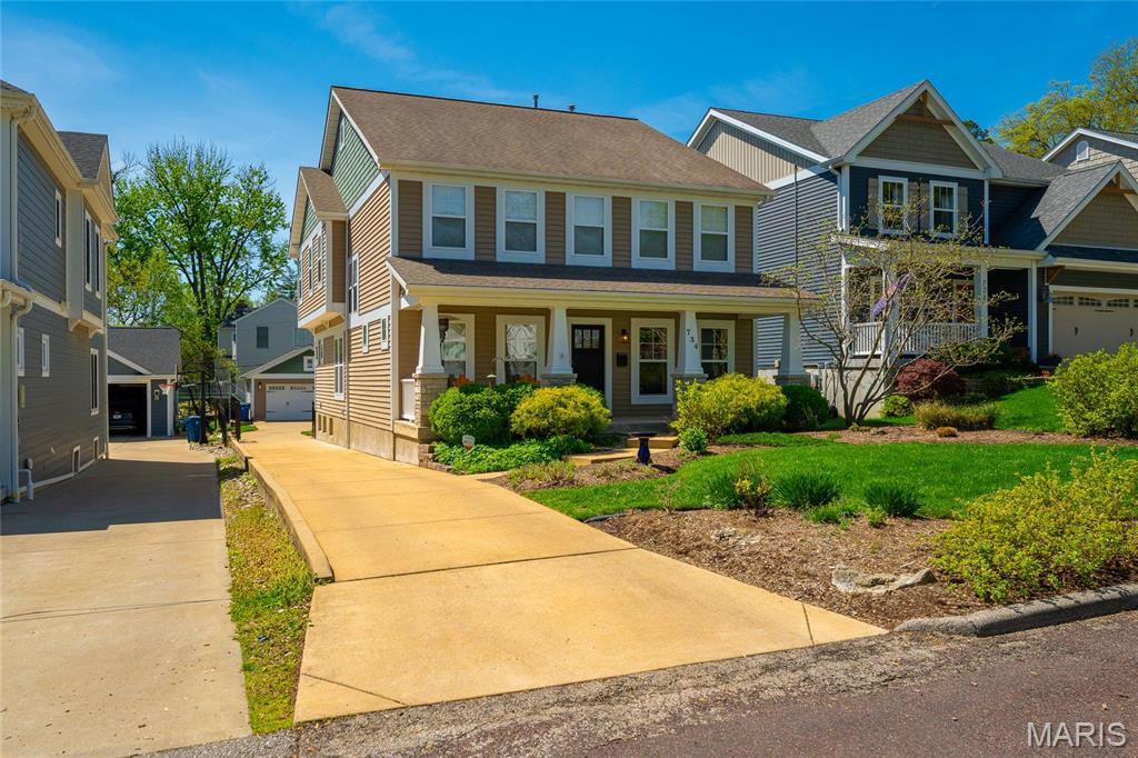 Property Photo: 734 Fuhrmann Terr MO 63122