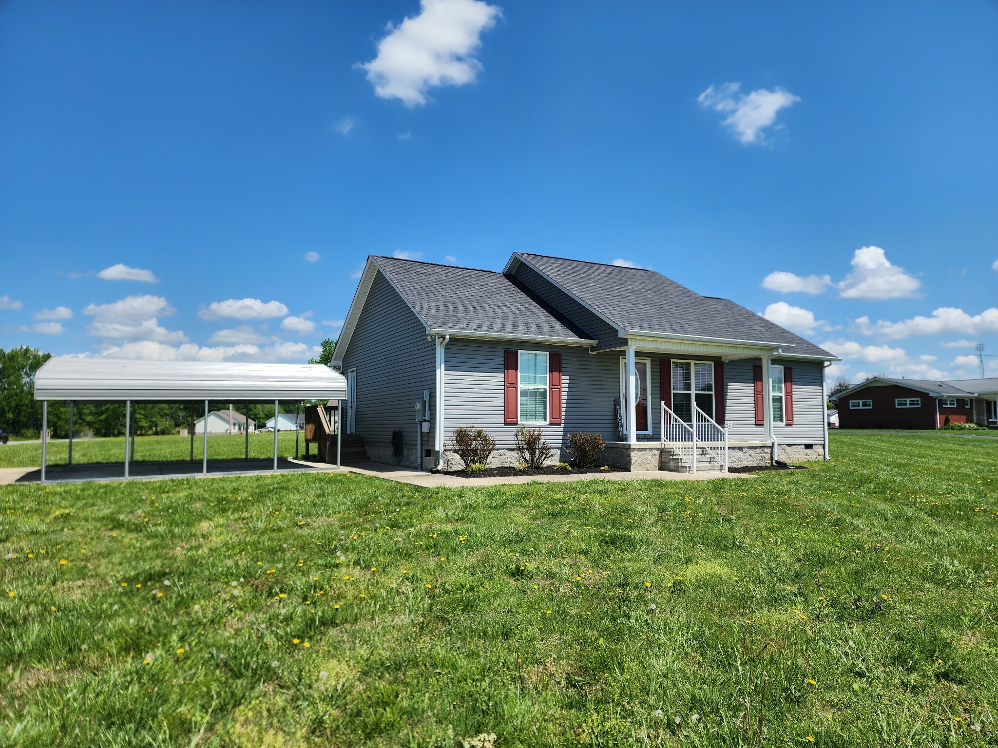 Property Photo: 882 Prosser Rd TN 38468