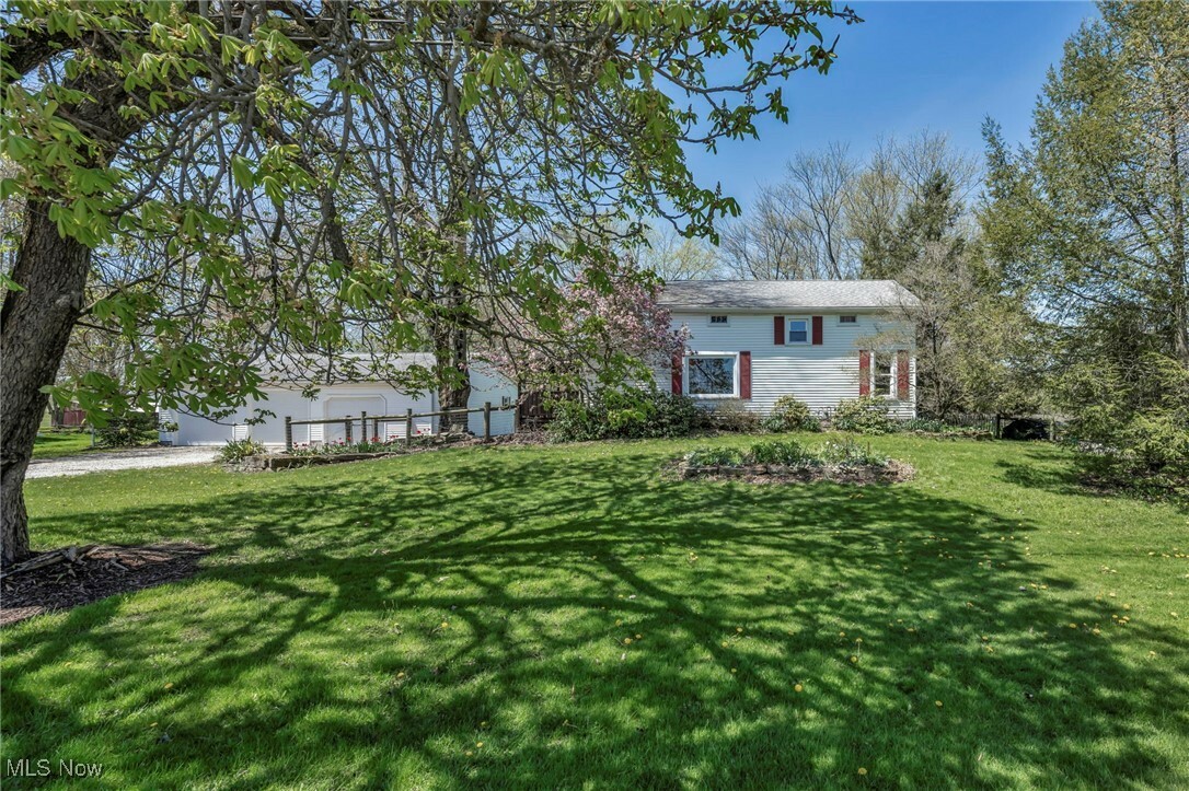 Property Photo: 3629 State Route 7 OH 44404