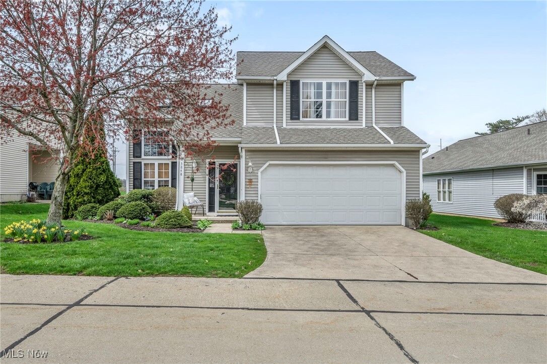 Property Photo: 3848 Reeves Lane OH 44256