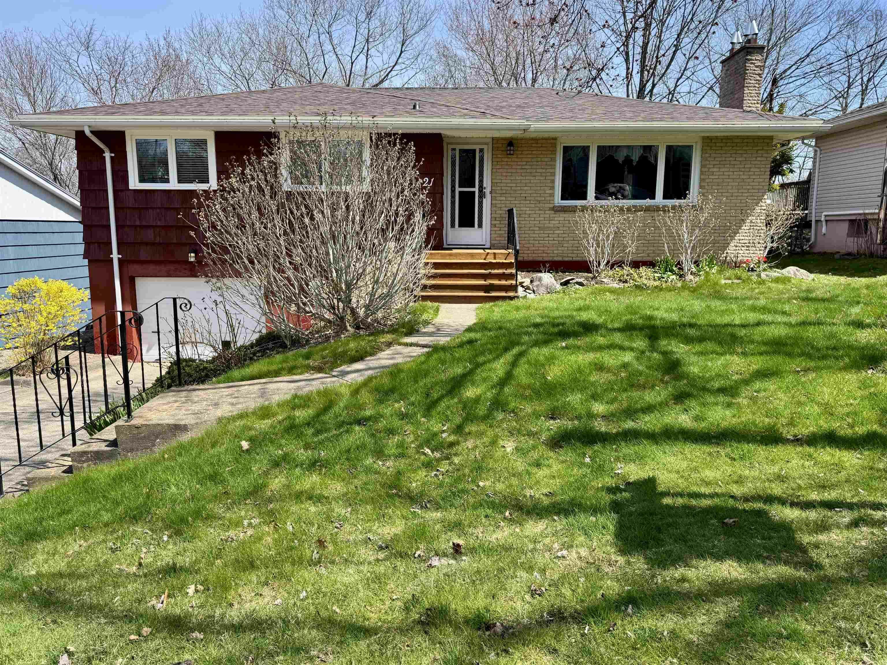 21 Cranston Avenue  Dartmouth NS B2Y 3G1 photo