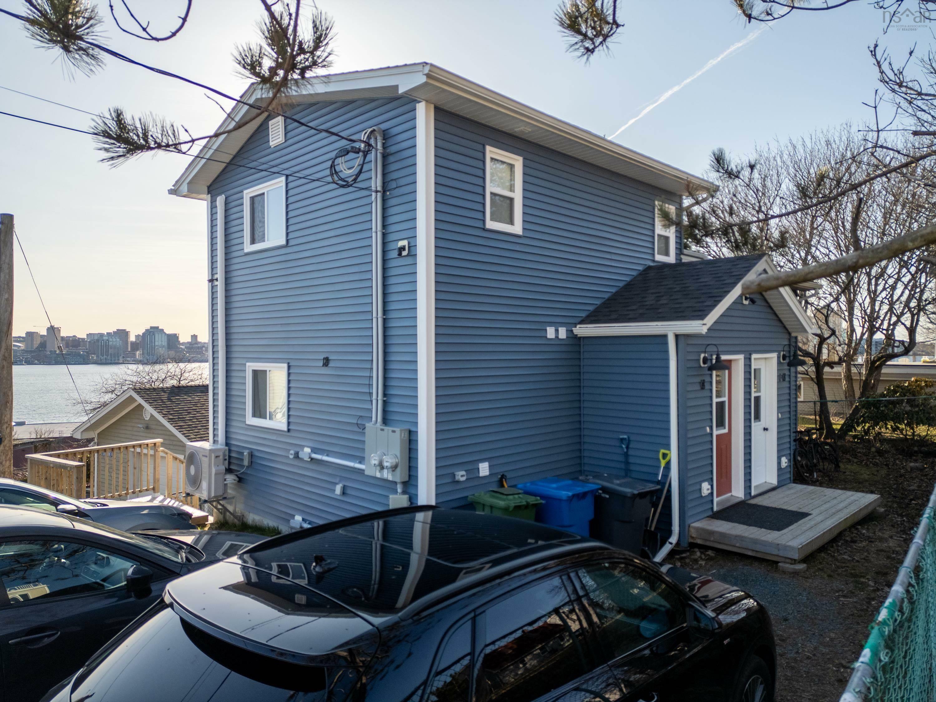 18 Stephen Street  Dartmouth NS B2Y 2L3 photo