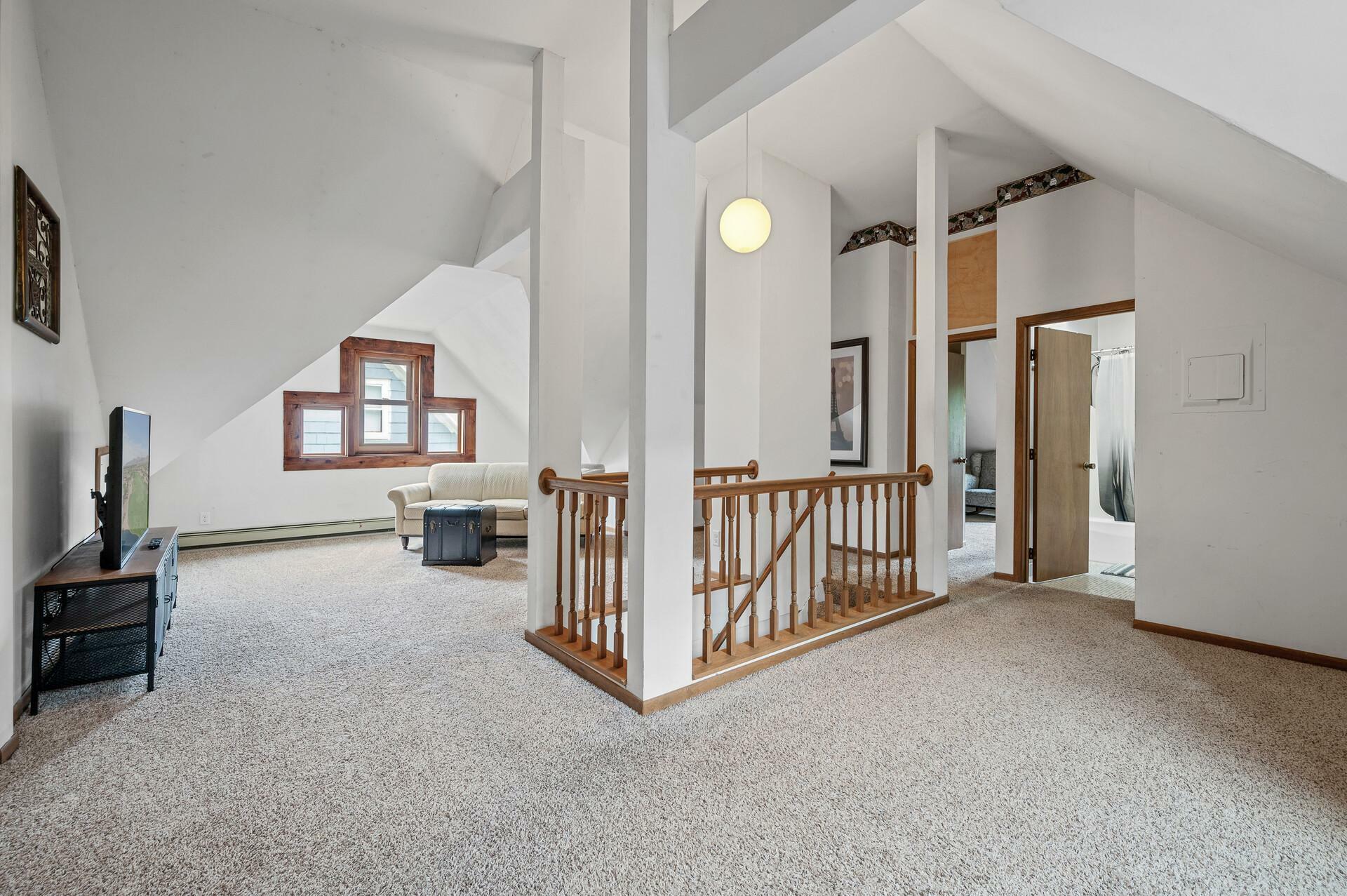 Property Photo: 1005 McLean Avenue MN 55106