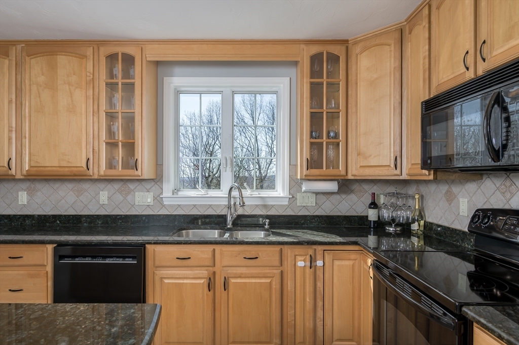 Property Photo:  28 Haven Hill Road  MA 01543 