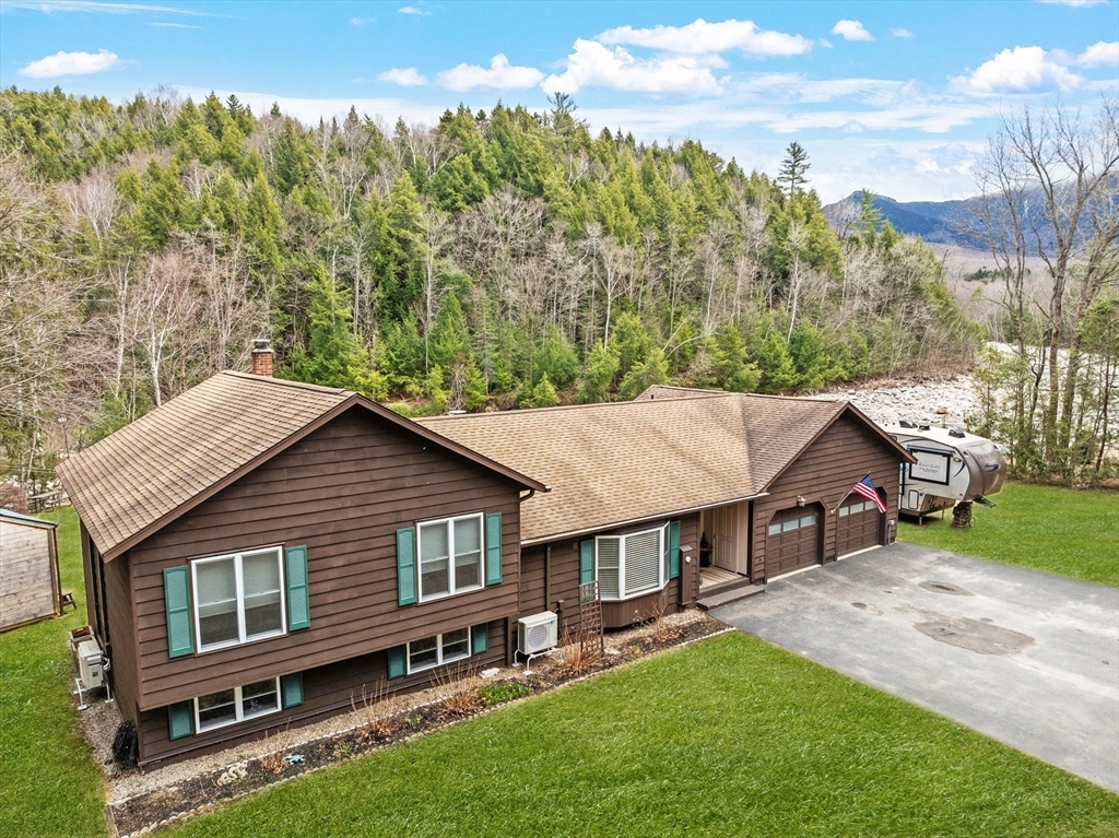 Property Photo: 113 Glen Rd NH 03581