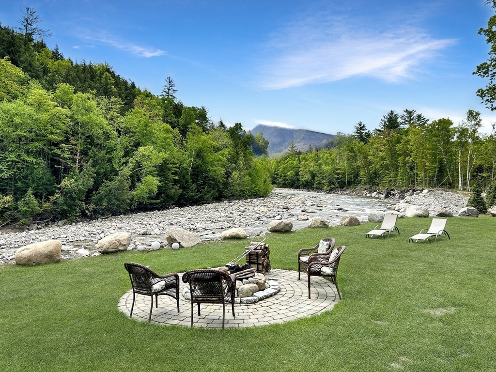 Property Photo: 113 Glen Rd NH 03581