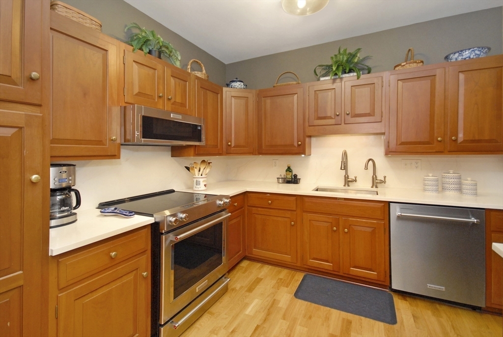 Property Photo:  100 Keyes Rd 305  MA 01742 