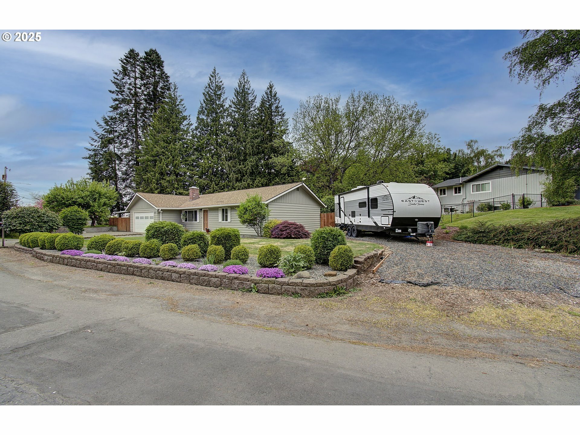 Property Photo: 1321 NW Maple Ln WA 98607