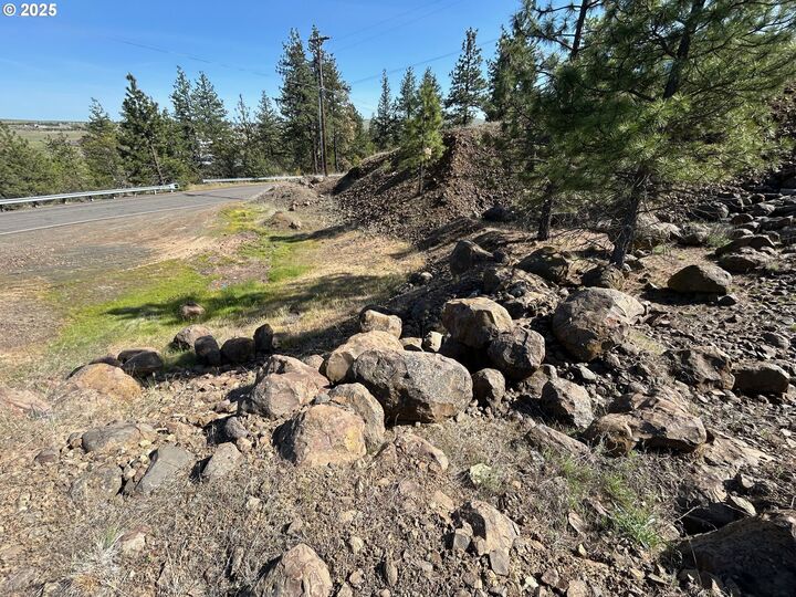 Property Photo: Pipeline Rd WA 98620