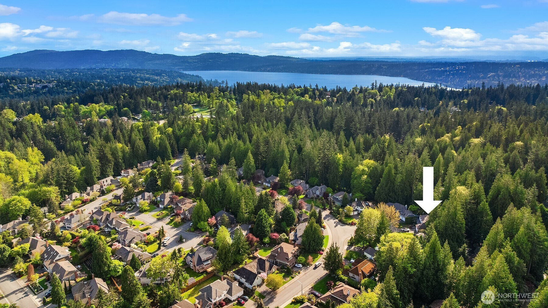 Property Photo: 21600 NE 22nd Court WA 98074