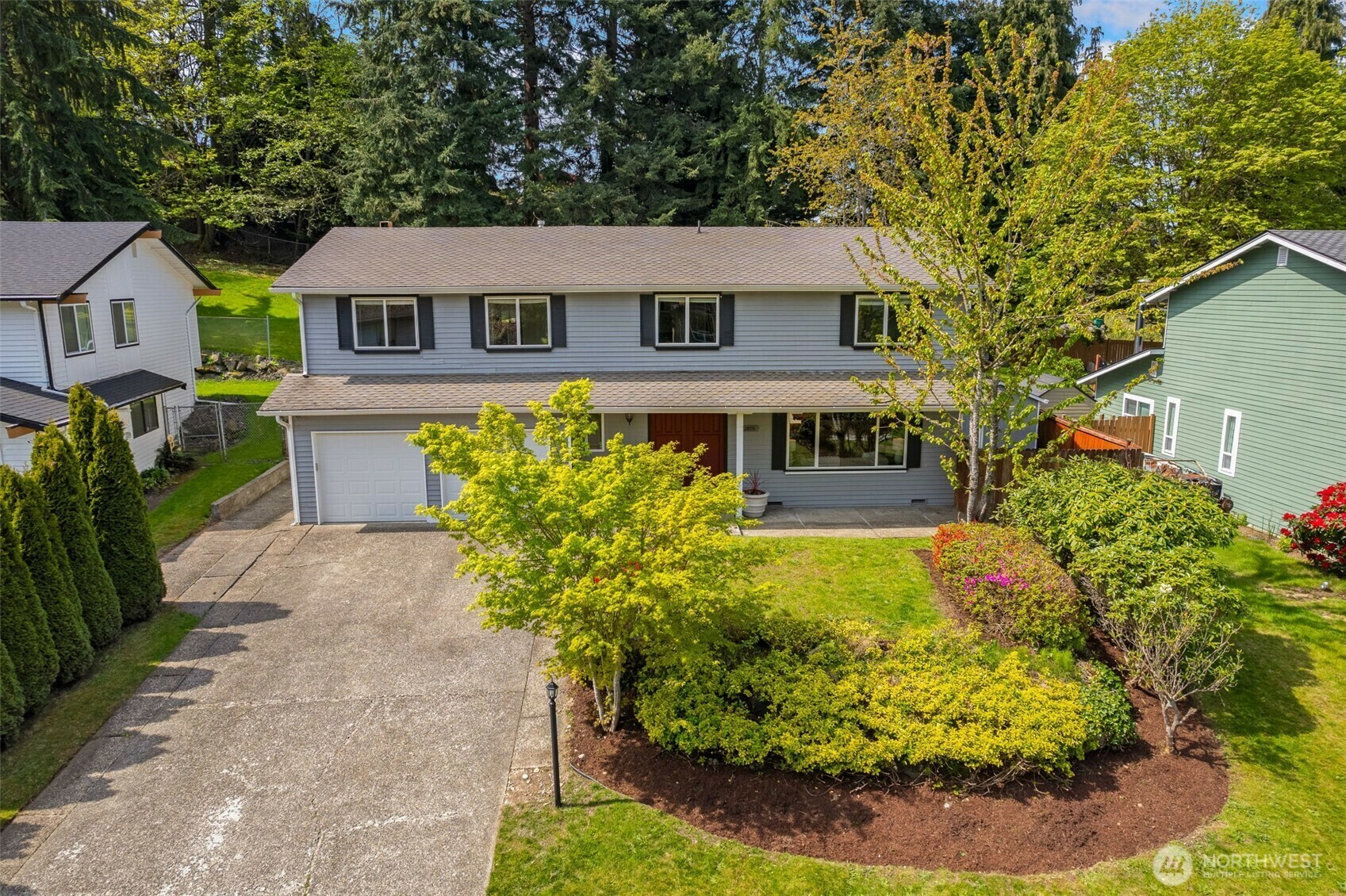 Property Photo: 28931 12th Avenue S WA 98003