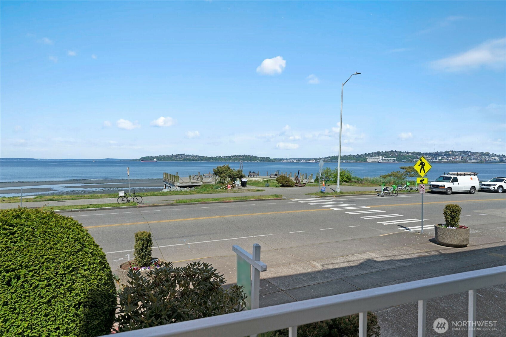 Property Photo: 1156 Alki Avenue SW 105 WA 98116