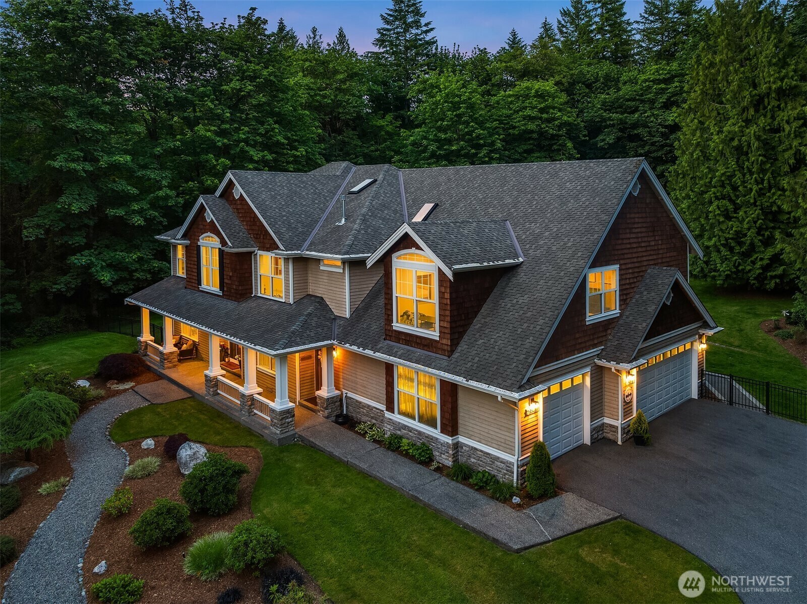 Property Photo: 29843 SE 15th Place WA 98024