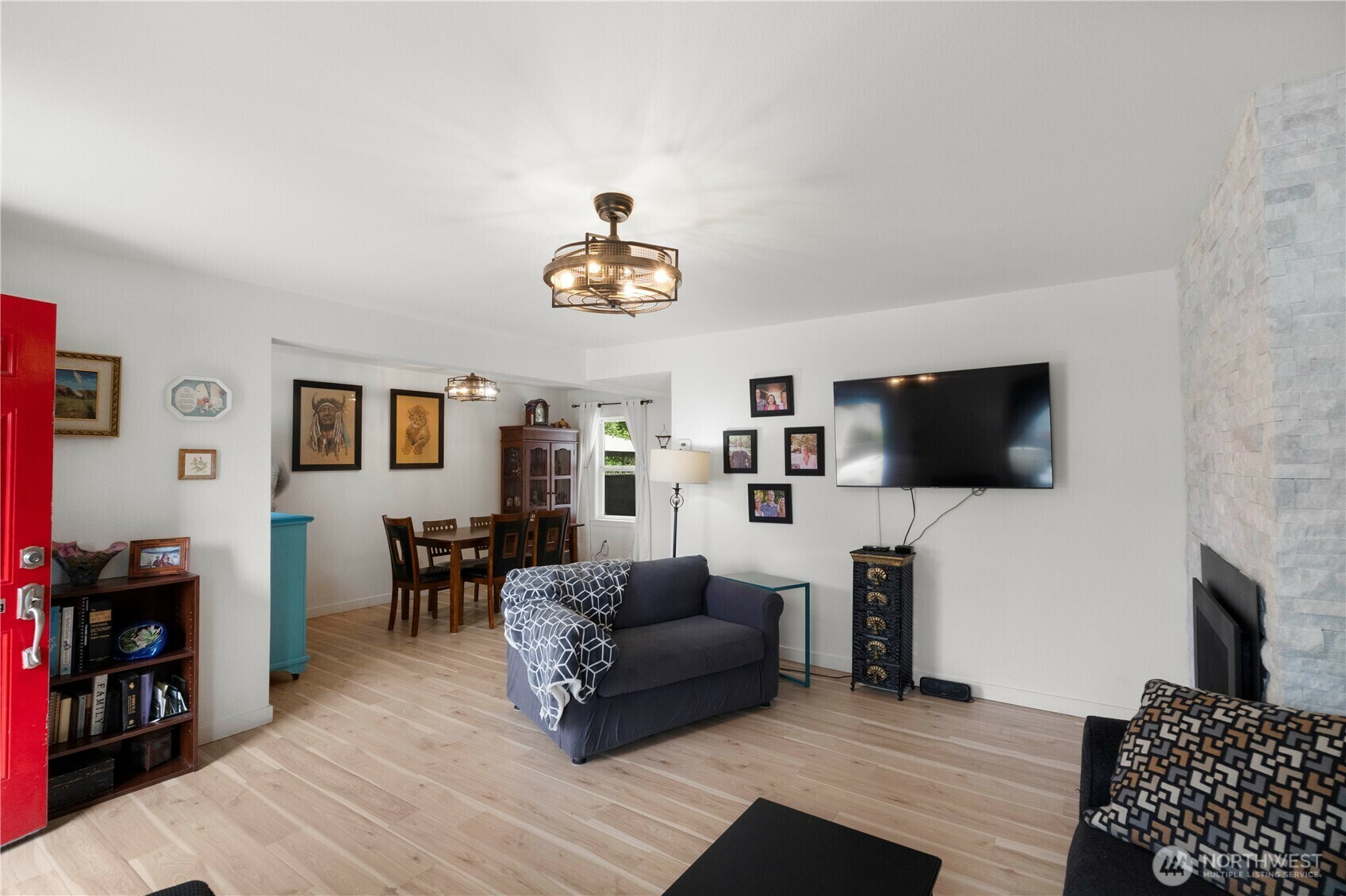 Property Photo: 821 2nd Avenue NE WA 98372