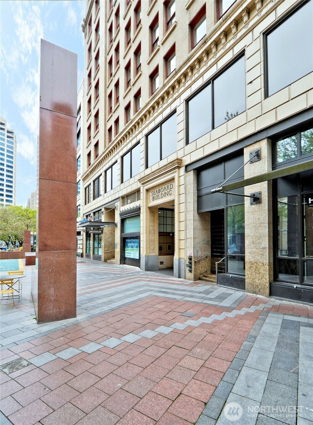 Property Photo: 1500 4th Avenue 905 WA 98101
