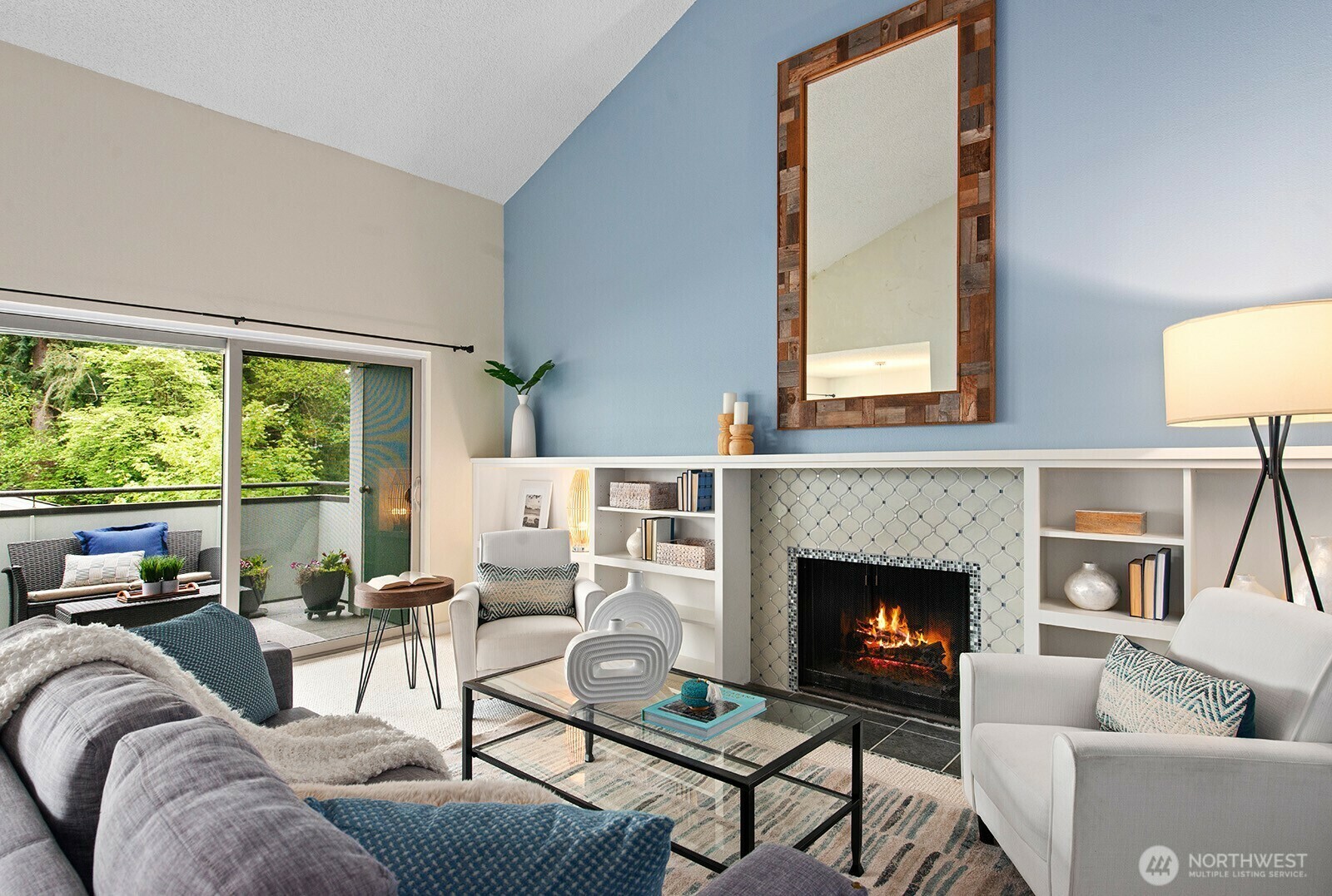 Property Photo: 13743 15th Avenue NE D6 WA 98125