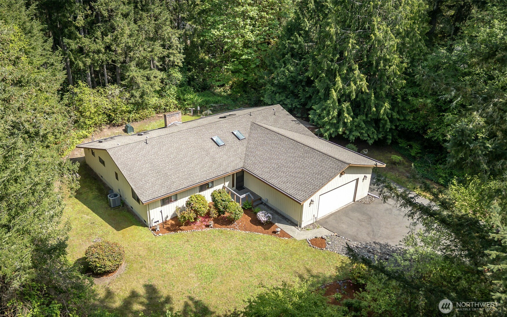 Property Photo: 6003 31st Street Ct NW WA 98335