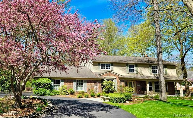 Property Photo: 28533 Salem Road MI 48334