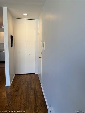 Property Photo: 150 N Bird Avenue N 19 MI 48009