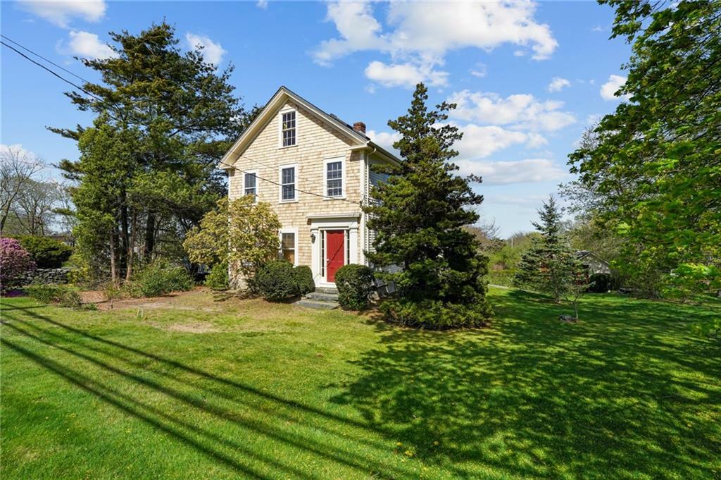Property Photo: 1667 East Main Road RI 02871