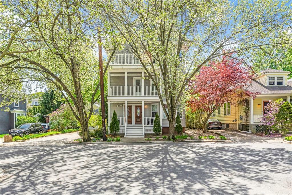 Property Photo: 131 10th Street 3 RI 02906
