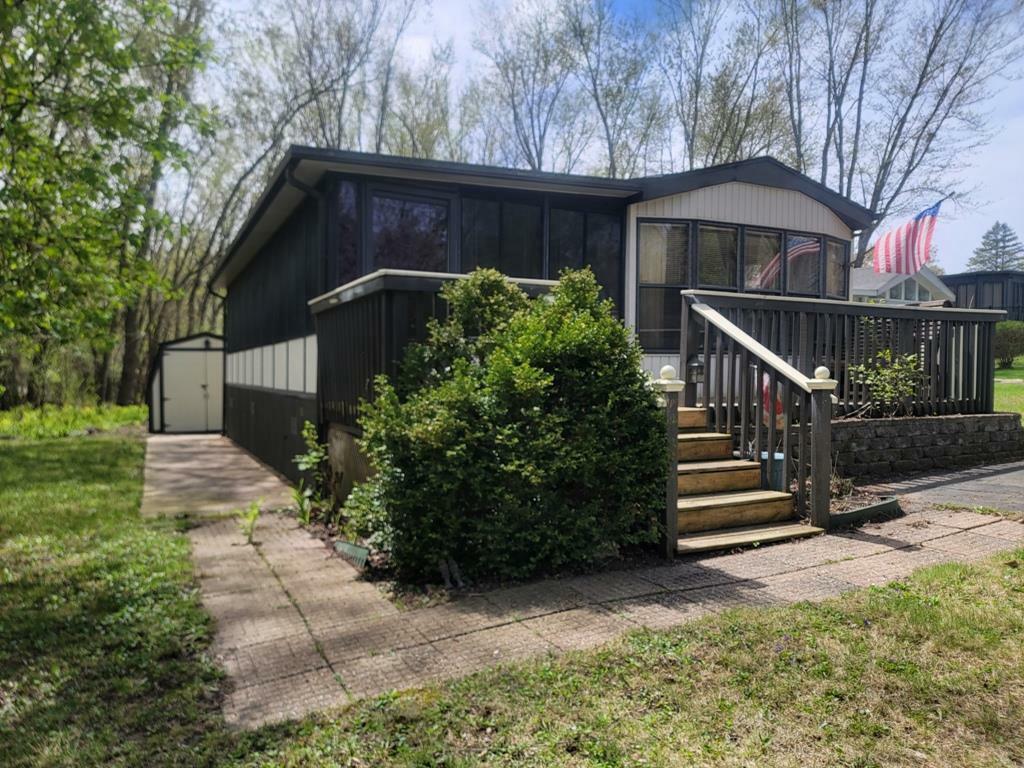 Property Photo: 531 Glendale Drive WI 53534