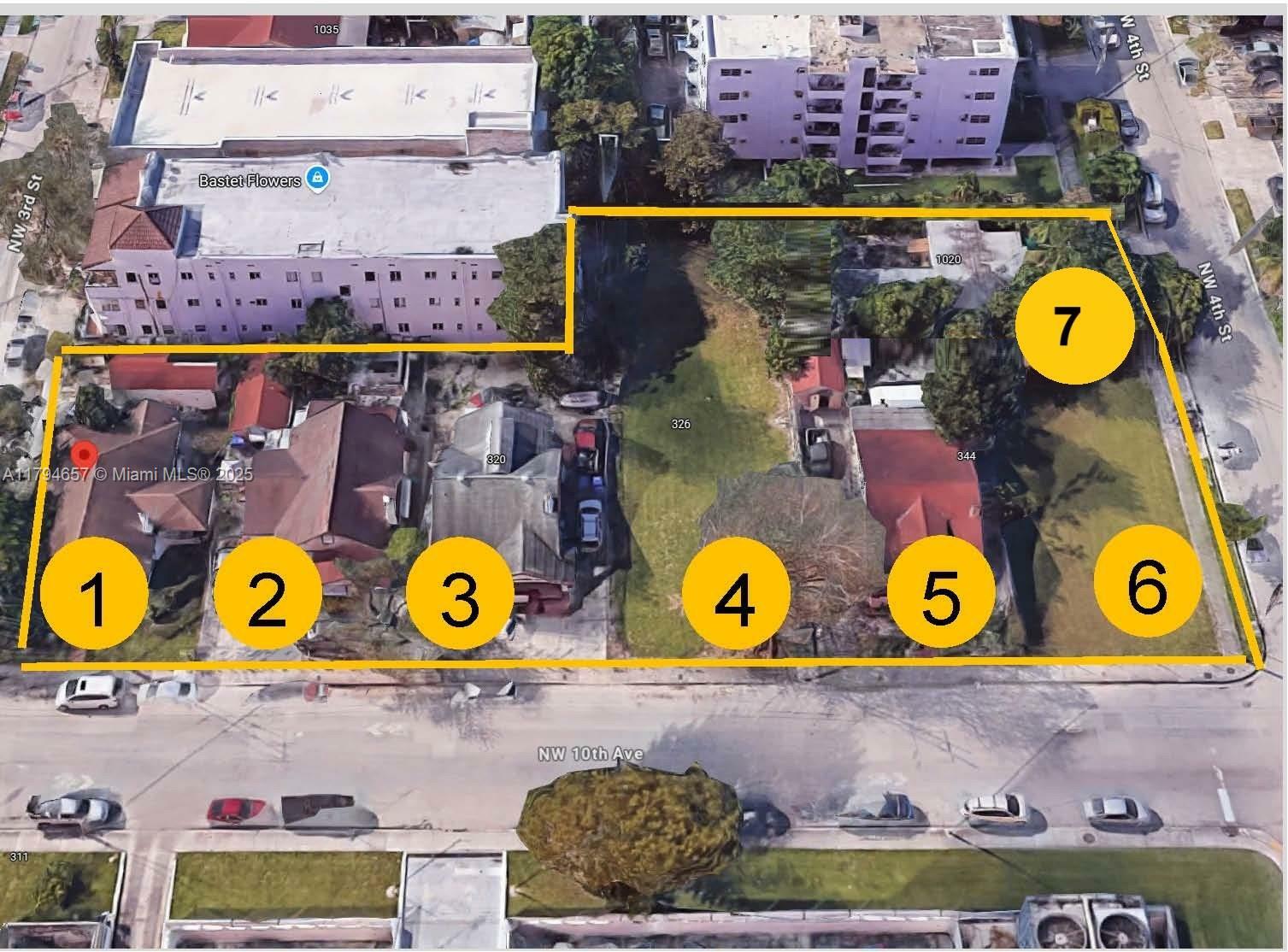 Property Photo:  1020 NW 4th St  FL 33128 