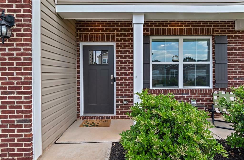 Property Photo: 271 Rhett Avenue NC 27295