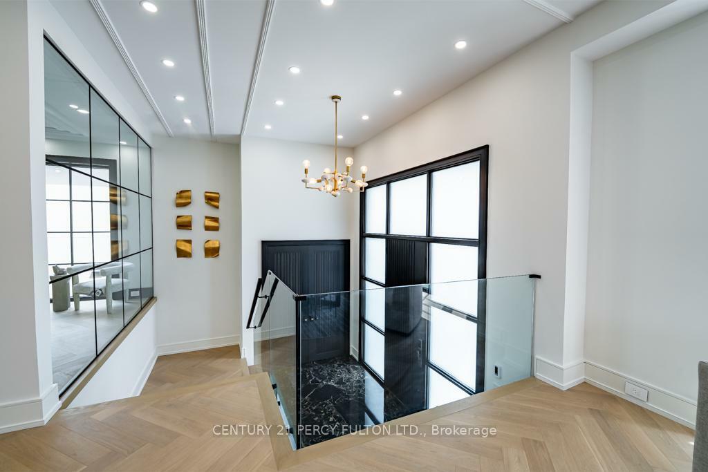 Property Photo: 210 Homewood Avenue ON M2M 1K6
