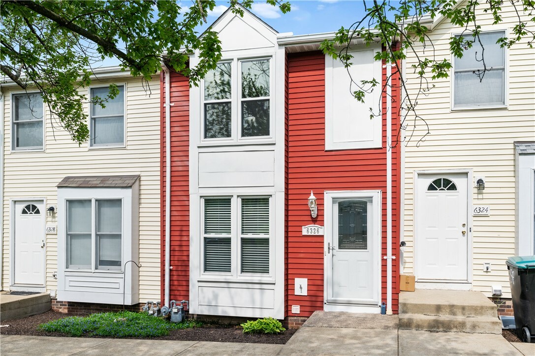 Property Photo: 6326 Springhouse Pl PA 15017
