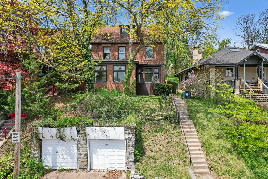 Property Photo: 2816 Glenmore Ave PA 15216