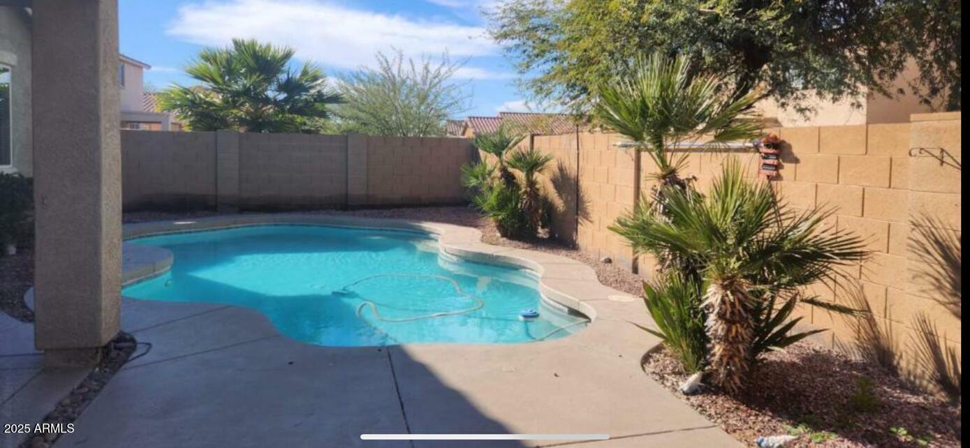 Property Photo: 7318 W St Charles Avenue AZ 85339