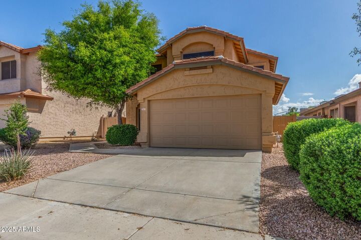 Property Photo:  21621 N 48th Place  AZ 85054 